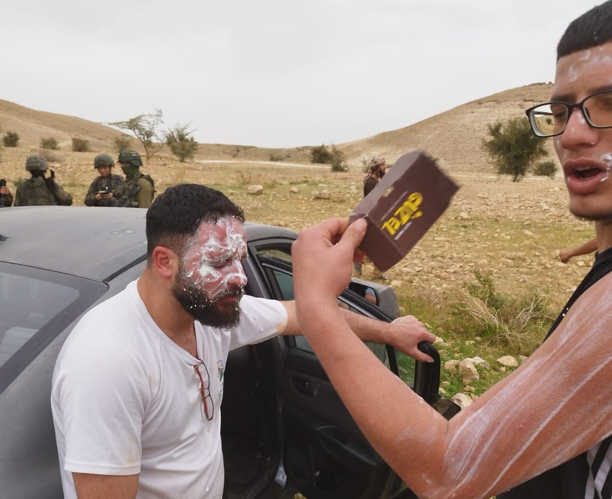 إصابة 4 مواطنين في هجوم للمستوطنين على متنزهين في العوجا شمال أريحا